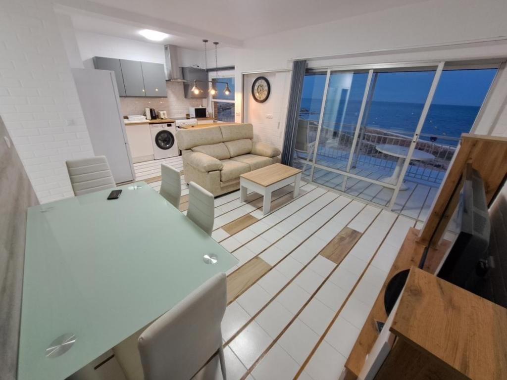 Beachfront Apartment - La Mata Torrevieja Kültér fotó