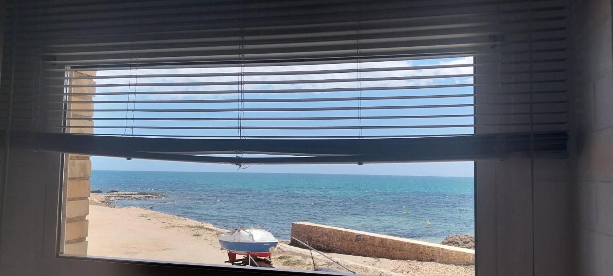 Beachfront Apartment - La Mata Torrevieja Kültér fotó